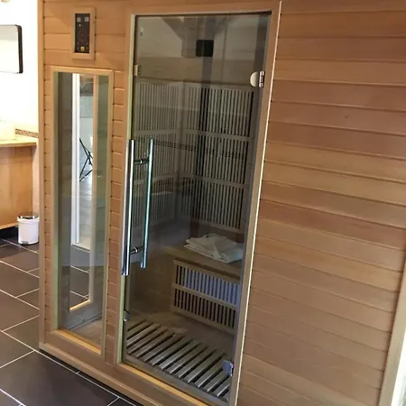 Charmante Maison Charentaise - Piscine - Sauna Villa *