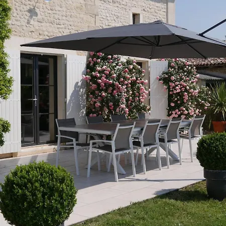 Charmante Maison Charentaise - Piscine - Sauna