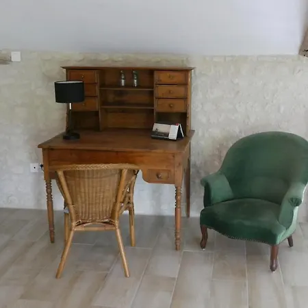 Charmante Maison Charentaise - Piscine - Sauna * Baignes-Sainte-Radegonde