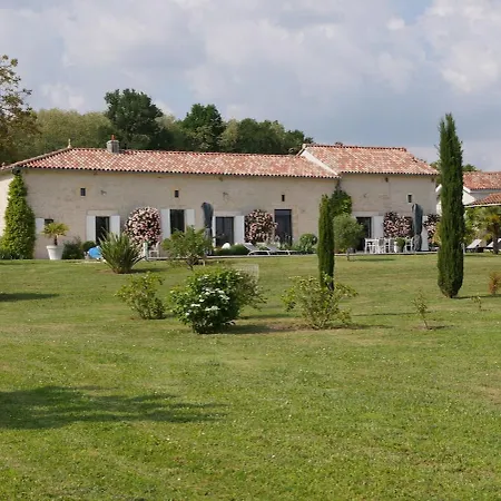 Charmante Maison Charentaise - Piscine - Sauna *