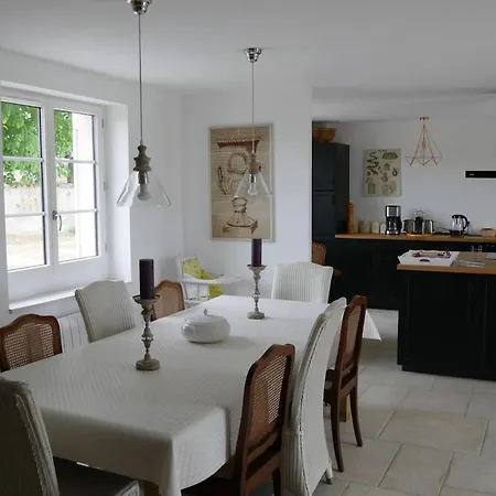 Villa Charmante Maison Charentaise - Piscine Chauffee - Sauna *