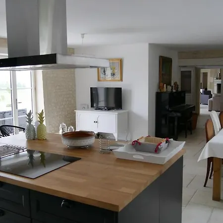 Charmante Maison Charentaise - Piscine - Sauna Villa