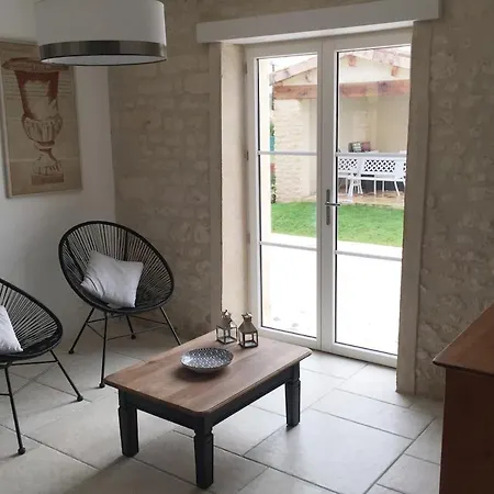 Villa Charmante Maison Charentaise - Piscine - Sauna Baignes-Sainte-Radegonde