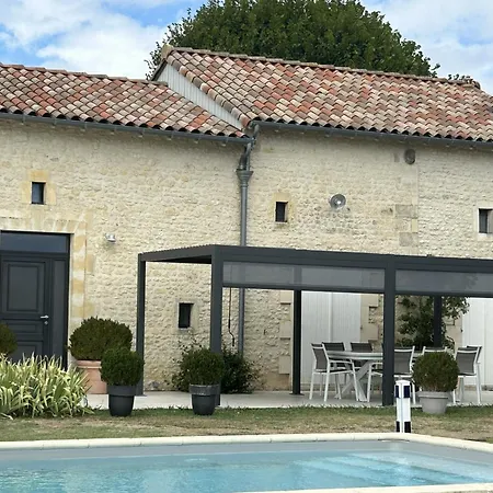 Charmante Maison Charentaise - Piscine Chauffee - Sauna Villa Baignes-Sainte-Radegonde