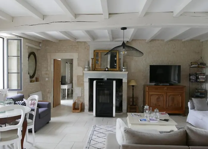 Villa Charmante Maison Charentaise - Piscine - Sauna Baignes-Sainte-Radegonde