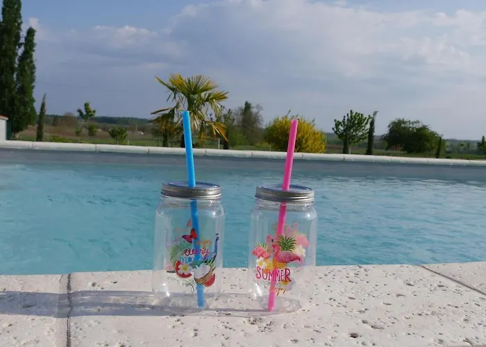 Charmante Maison Charentaise - Piscine - Sauna Villa