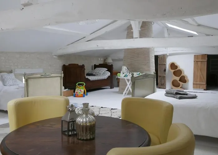 Charmante Maison Charentaise - Piscine - Sauna